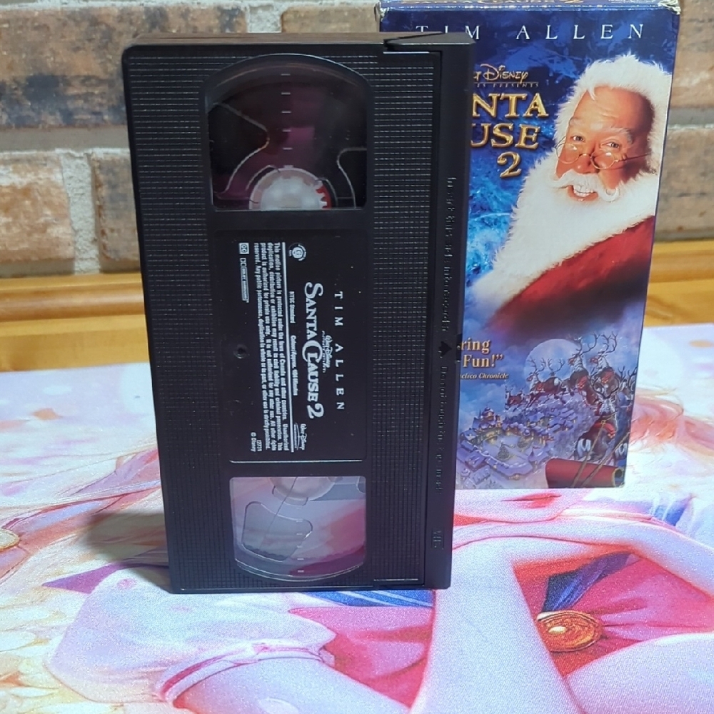 Walt Disney Santa Clause 2 VHS Tape- Tim Allen - Picture 7 of 11